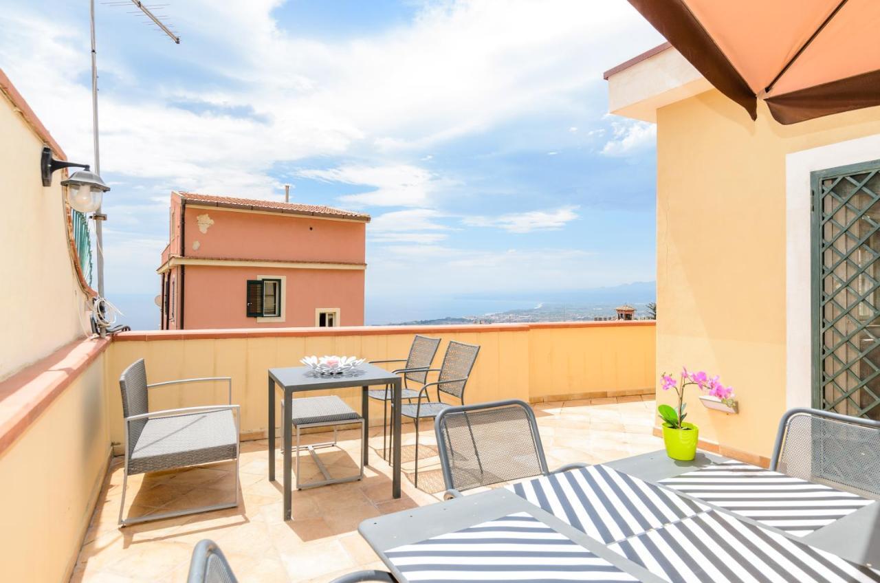 Sunset Holiday Home Taormina Buitenkant foto